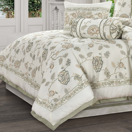 Fairview Sage Comforter Set by J Queen New York
The Fairview Collection 4 Piece Comforter Set