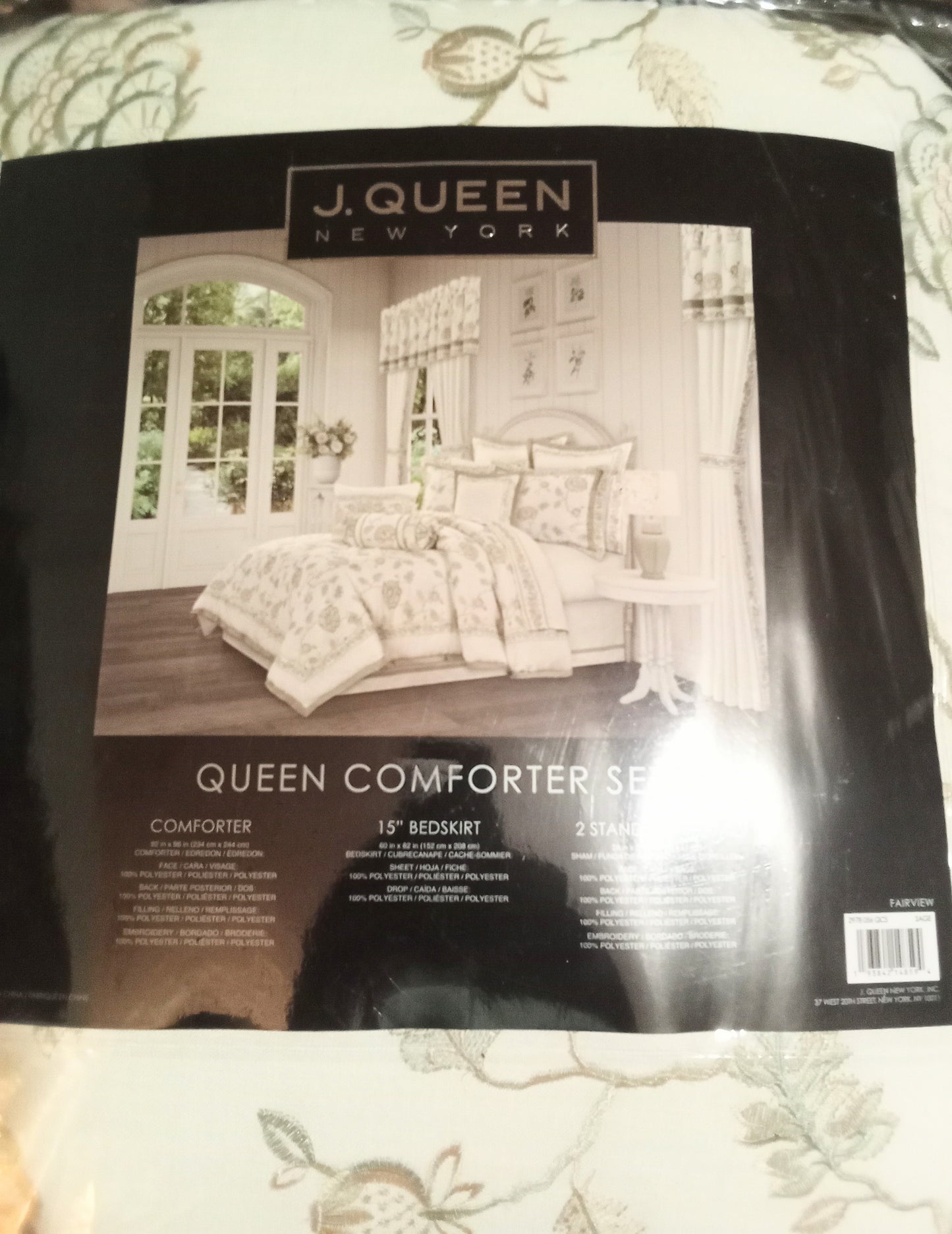 Fairview Sage Comforter Set by J Queen New York
The Fairview Collection 4 Piece Comforter Set