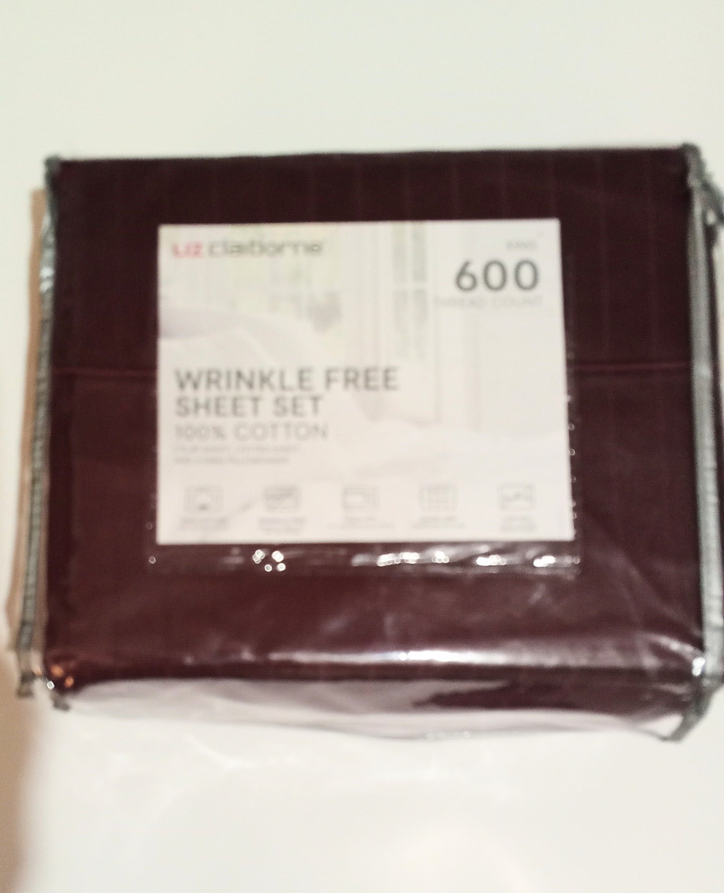 Liz Claiborne Wrinkle Free Sheet Set 600 Thread Count Rich Burgandy King Size