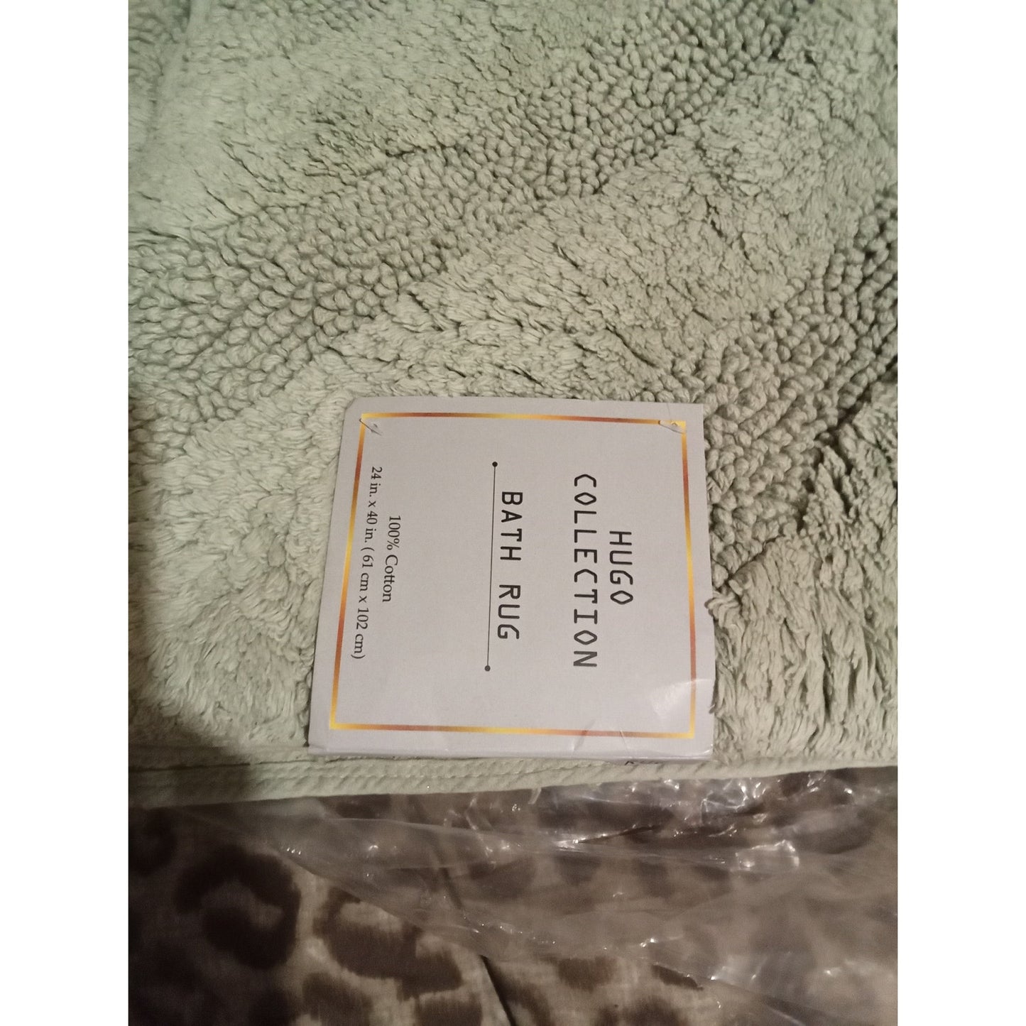 Better Trends Hugo 100% Cotton Tufted Non-Slip Backing Bath Rug 24" x 40" Sage