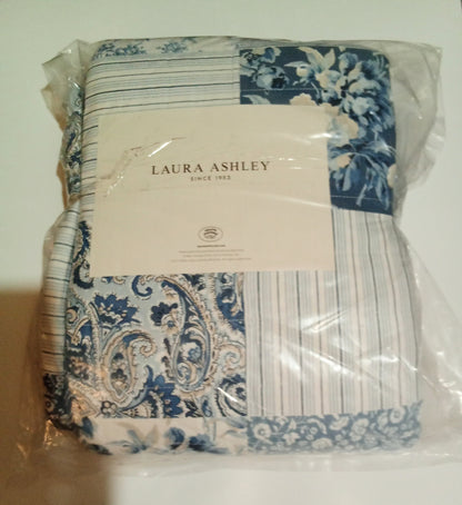 Laura Ashley - Twin Quilt Set, Reversible Cotton Bedding with Matching Sham, Medium-Weight for Year Round Use, Dorm Essentials (Paisley Printed Patchwork Blue)