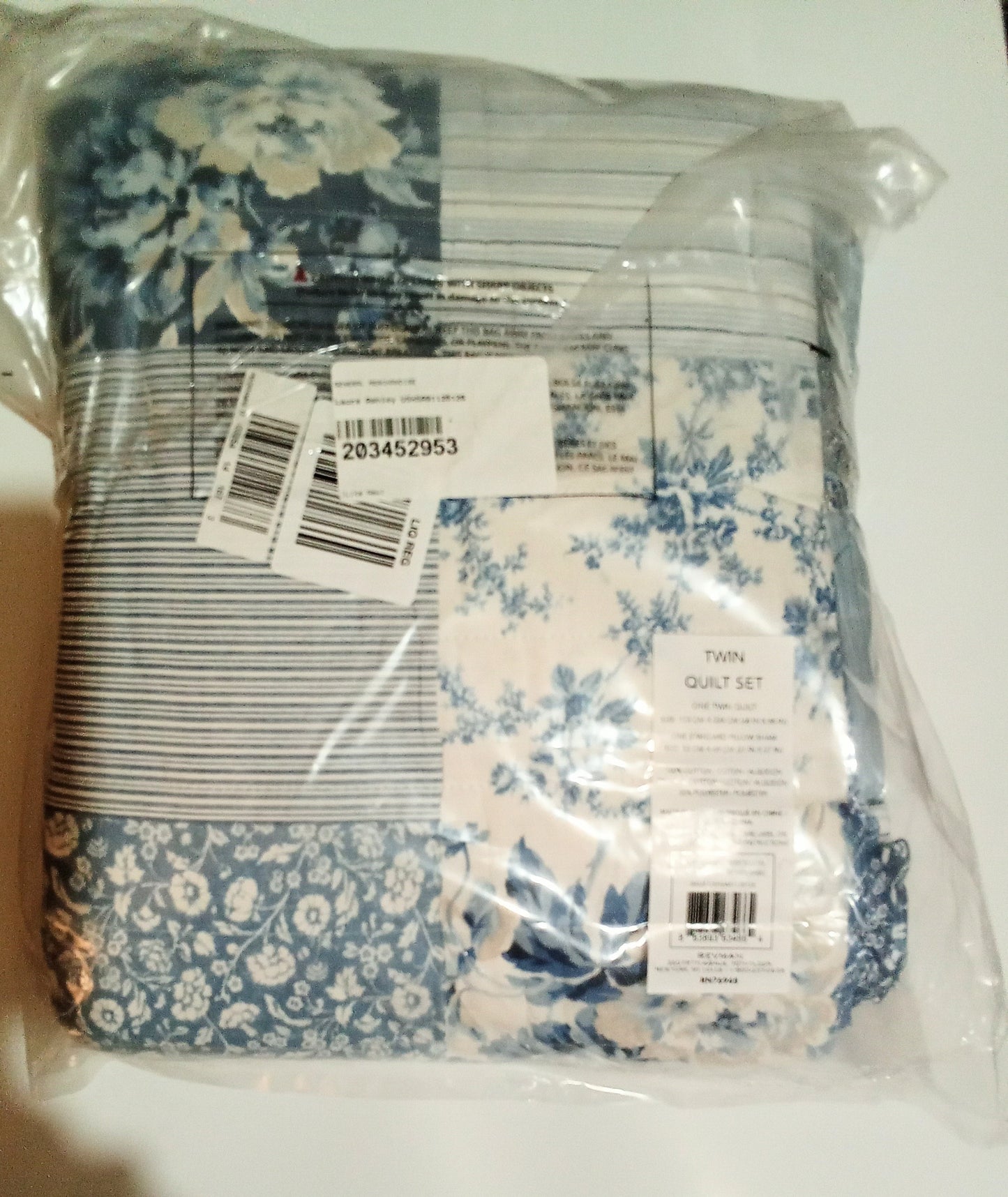 Laura Ashley - Twin Quilt Set, Reversible Cotton Bedding with Matching Sham, Medium-Weight for Year Round Use, Dorm Essentials (Paisley Printed Patchwork Blue)