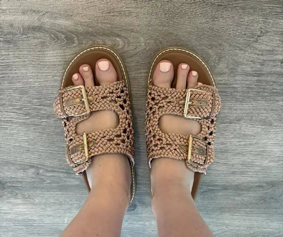 Women's Kylie Woven Two Band Footbed Sandals - Universal Thread Size 6
