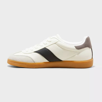 Women's Spencer Fashion Sneakers With Memory Foam Universal Thread White & Black Size 8